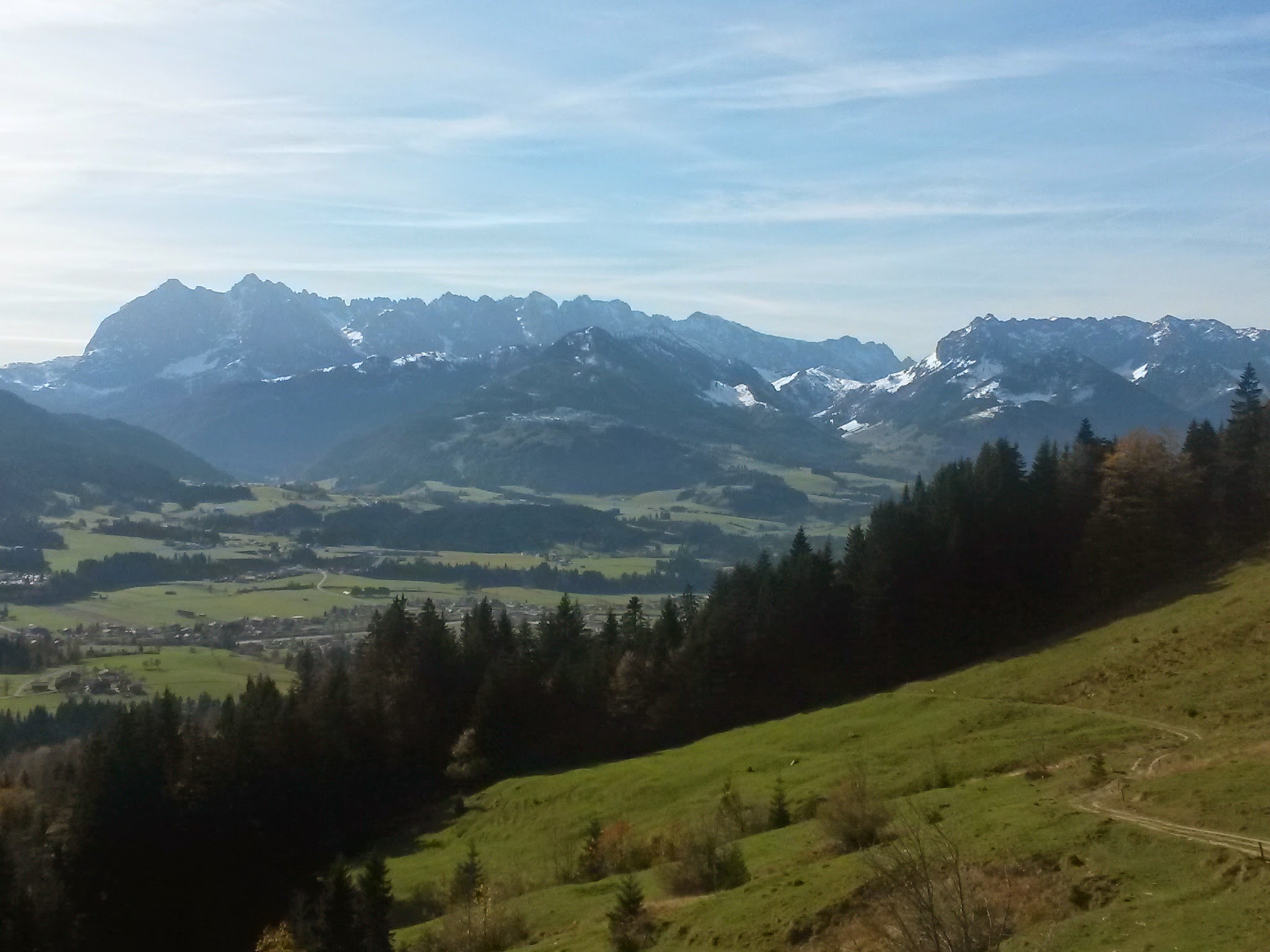 Das Kaisergebirge in Österreich im Bundesland Tirol zwischen Kufstein und St. Johann in Tirol.